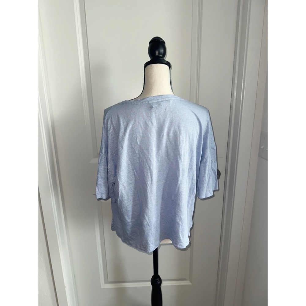 Tahari Blue Relaxed Crop Short Sleeve T-Shirt - Picture 3 of 7